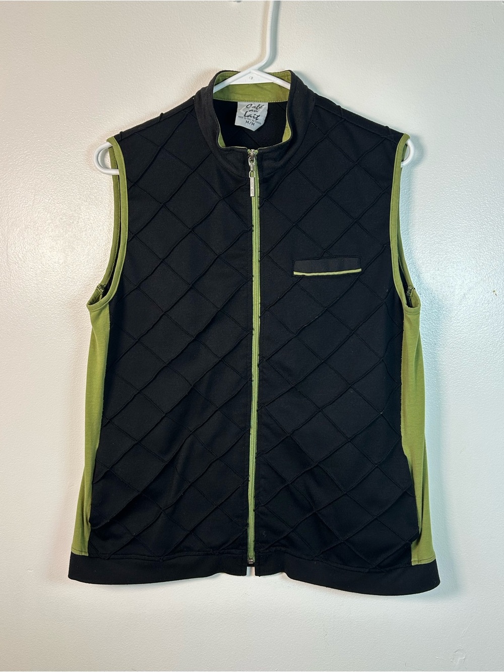 Cafe au Lait Black Quilted Vest with Olive Trim Full Zip Athletic Soccer Mom Med